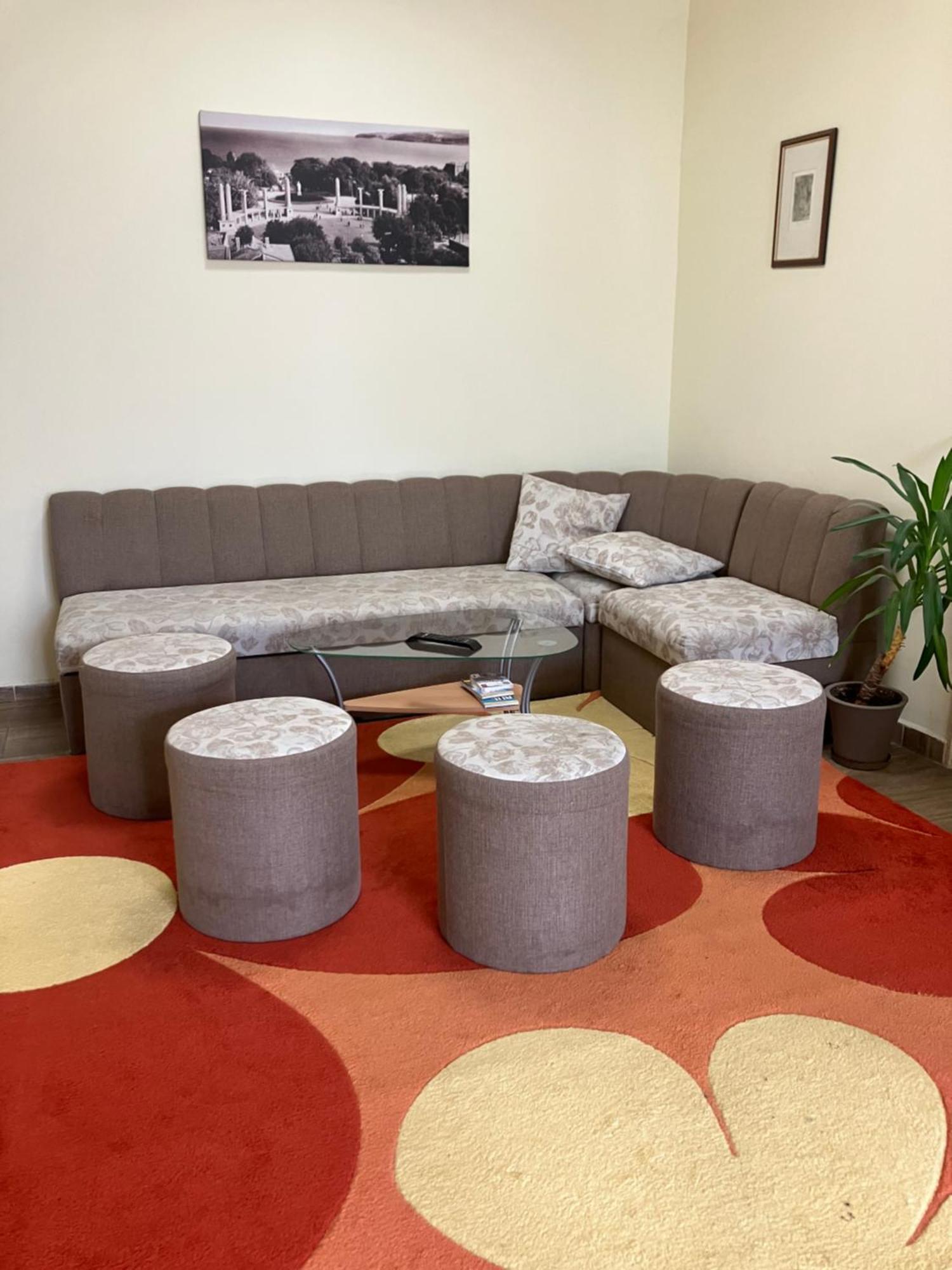 Hostel Rayska Yabalka 바르나 외부 사진